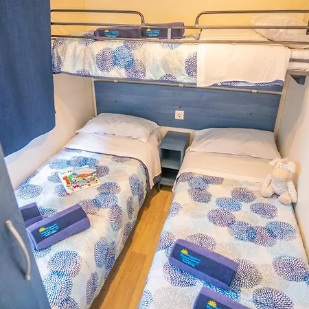 Tatil parkı Happy Camp Mobile Homes In Centro Vacanze Bi Village
