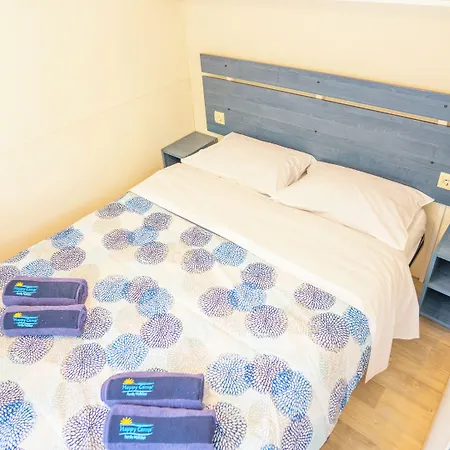 Happy Camp Mobile Homes In Centro Vacanze Bi Village 3* Fažana