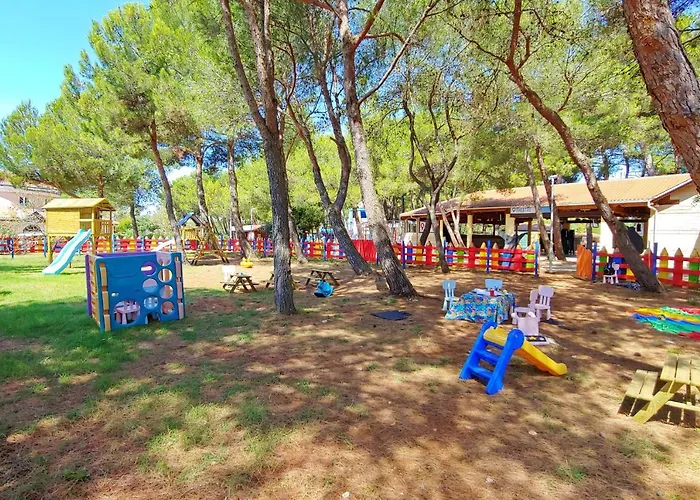 Holiday park Happy Camp Mobile Homes In Centro Vacanze Bi Village 3*