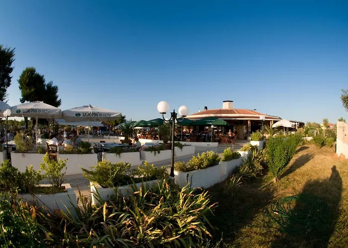 Happy Camp Mobile Homes In Centro Vacanze Bi Village